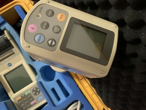 Konica Minolta CR-400 Chroma Meter W/ DP-400 Data Processor