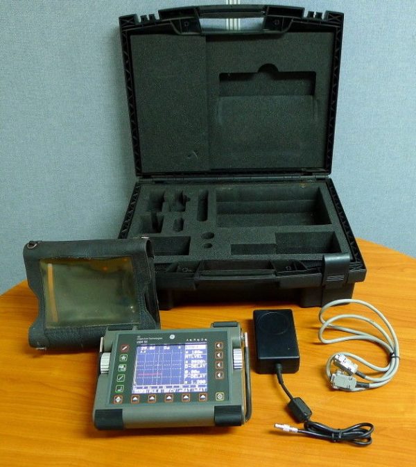 GE Inspection USM35 DAC LEMO Ultrasonic Portable Flaw Detector