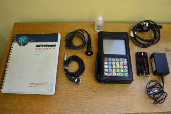 Olympus 37DL Plus Ultrasonic Flaw Detector WITH Charger & Battery
