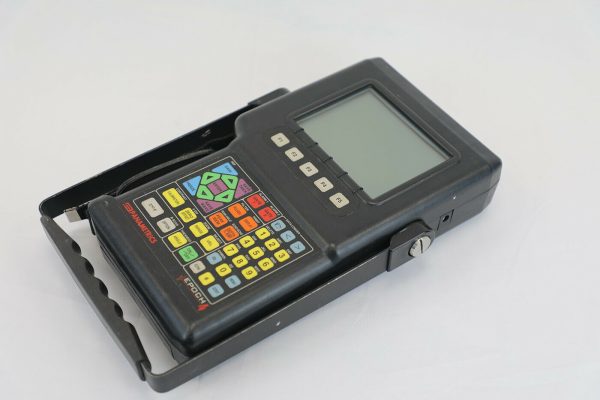 Olympus Epoch 4 Ultrasonic Flaw Detector WITH Charger & Battery!