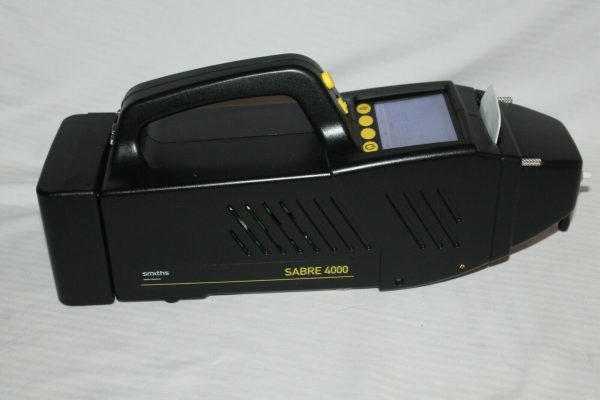 ONE SMITHS DETECTION SABRE 4000 HAND-HELD TRACE DETECTOR FOR CHEMICAL AGENTS