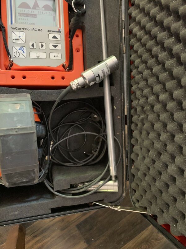 SeCorrPhon AC06 correlator and leak detector with ground mic