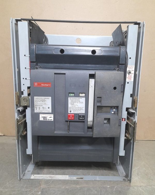 Used GE SHD30D330 Circuit Breaker 3000A Frame Rating For Sale