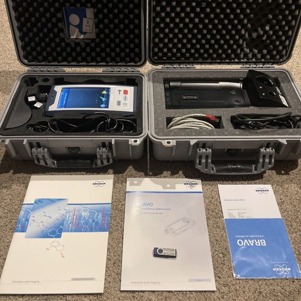 Bruker Bravo Handheld Raman Spectrometer